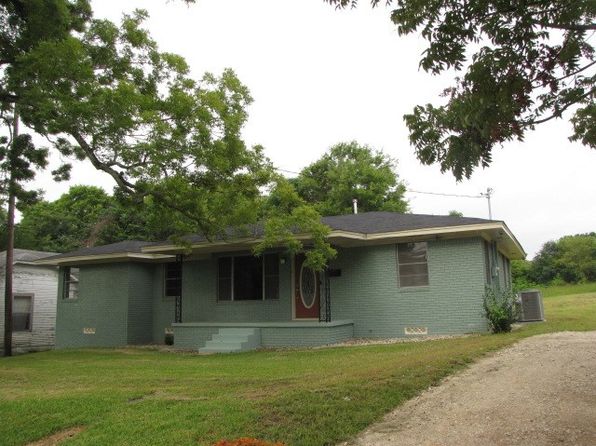 Henderson Real Estate Henderson Tx Homes For Sale Zillow