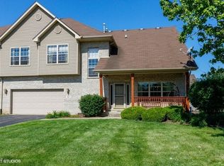 317 Clover Ridge Dr, Lockport, IL 60441