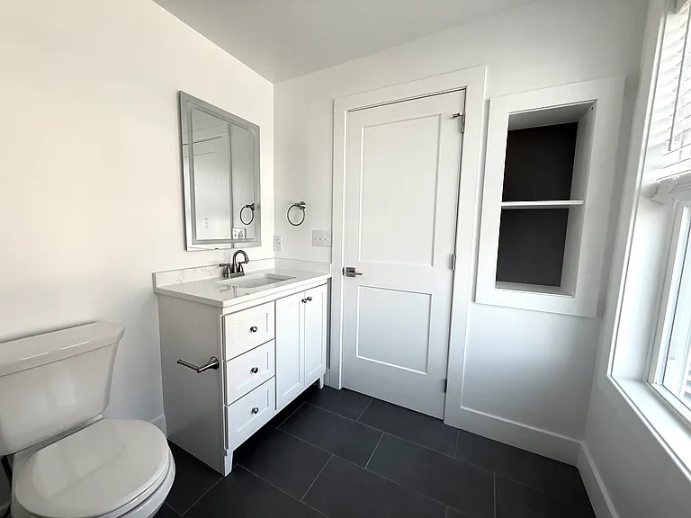 604 Lancaster Ave #W — Photo 6