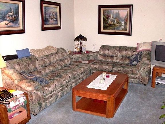 3rd image of 4362 Pecos Ave