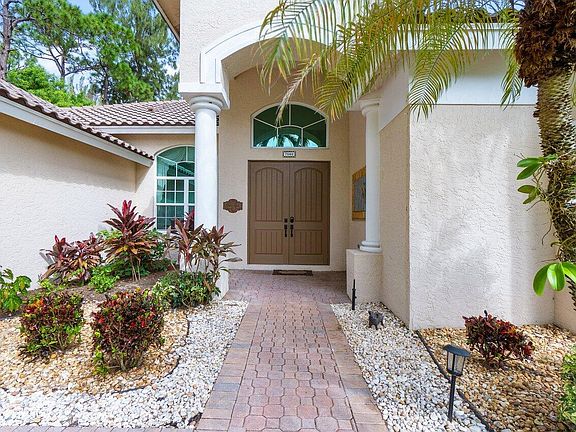 4th image of 7860 Bridlington Drive
