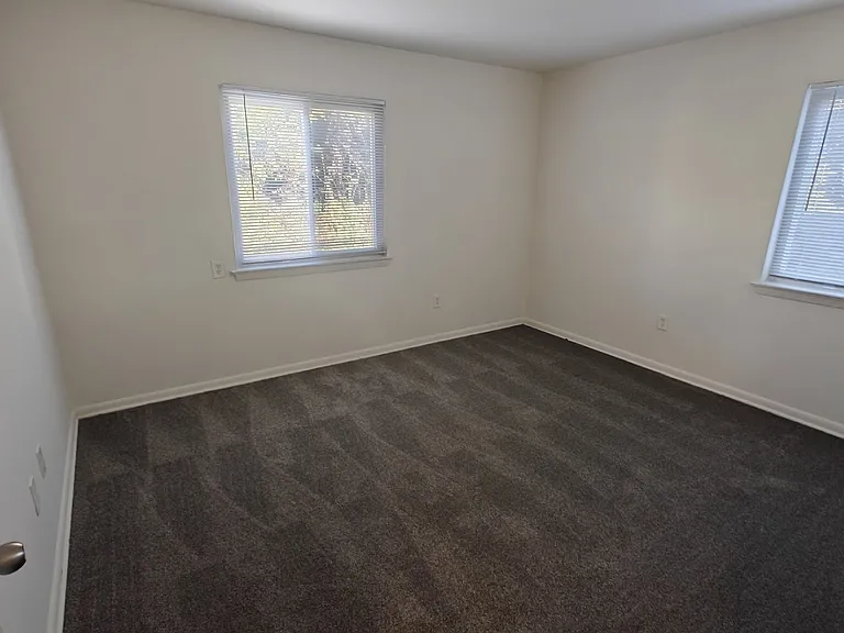 5220 Frankford Ave — Photo 5