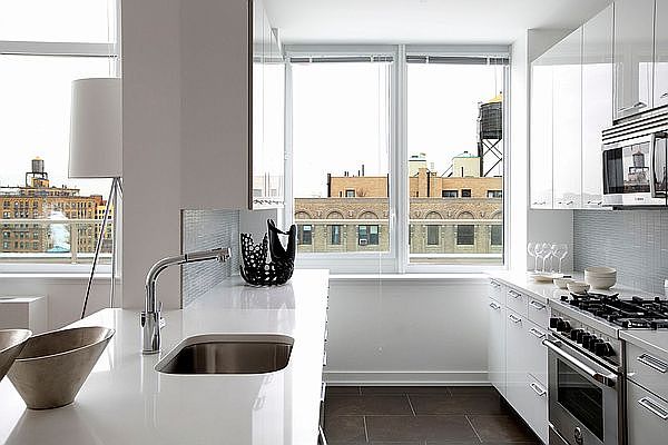 1st image of 227 W 77th St APT 3-D