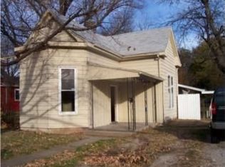 317 S Leonard St, Liberty, MO 64068