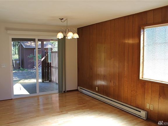 4th image of 1030 Laurel St