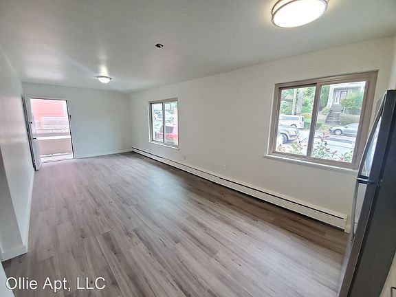 4th image of 319 W Olympic Pl #201