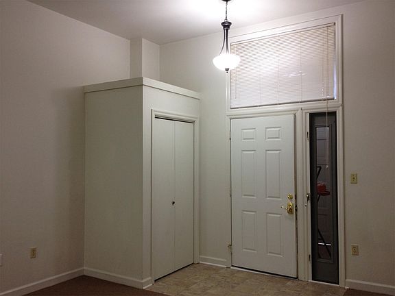 2nd image of 969 E Orange St