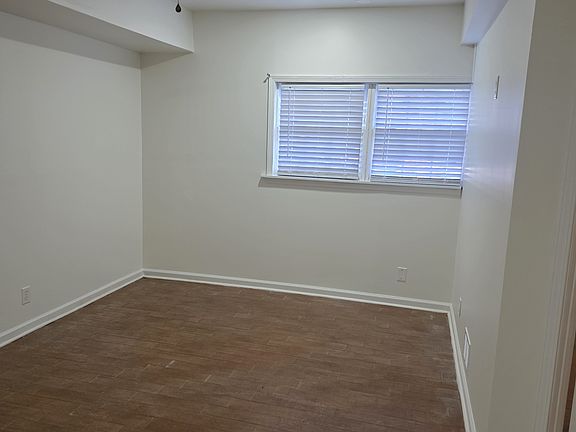 3rd image of 1283 S Deshon Rd