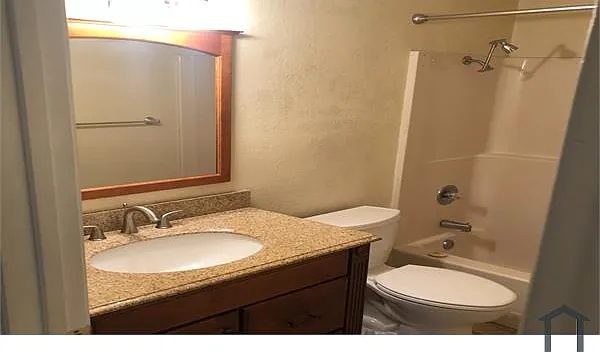 807 Wheelock St — Photo 11