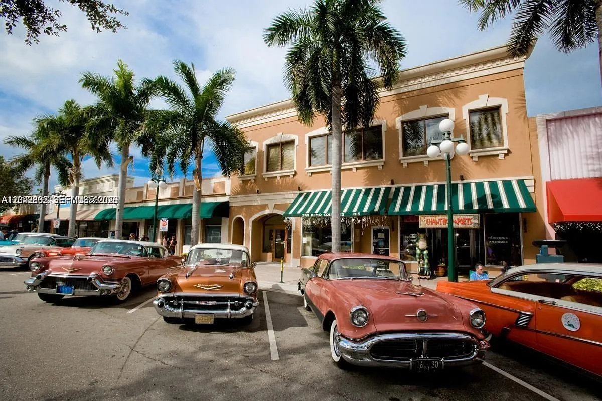 Hollywood Terr No 2 — Photo 3