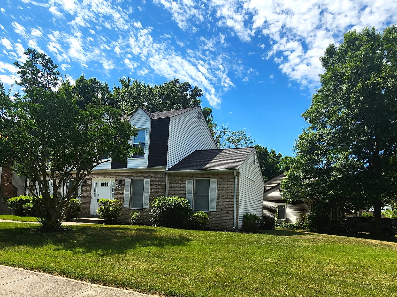 Gorgeous 4BR House for Rent! — Photo 2