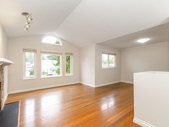 3rd image of 12533 223rd St