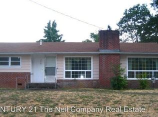 884 NE Thomas St, Myrtle Creek, OR 97457