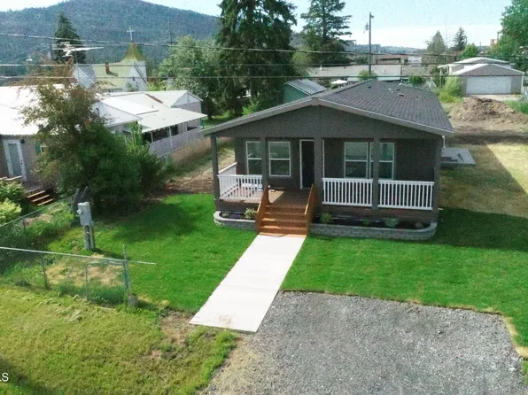 1133 C St, Plummer, ID 83851