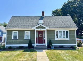 126 S Main St, Mansfield, MA 02048
