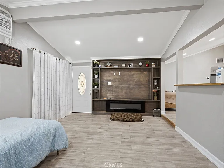 11642 Daniel Ave — Photo 25