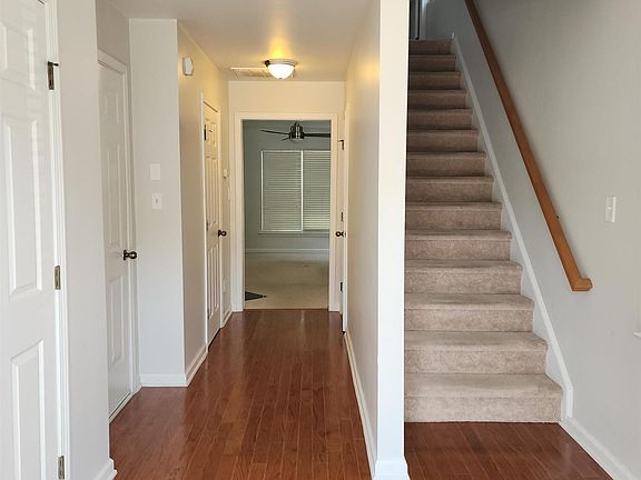 3rd image of 2114 Kedvale Ave