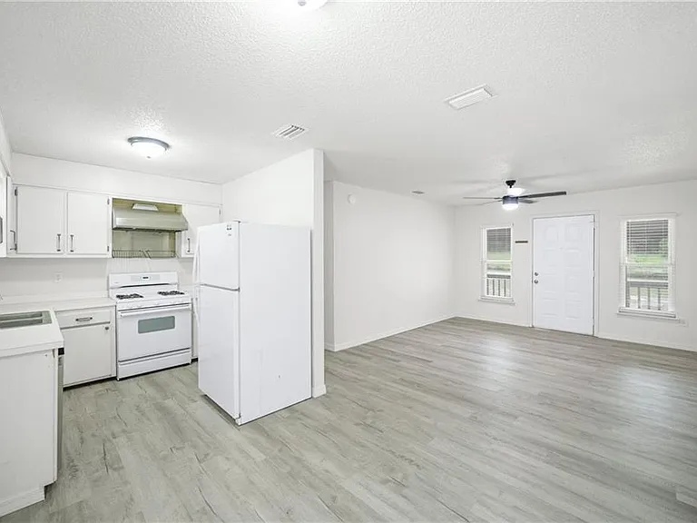 4838 McCrary Rd — Photo 7