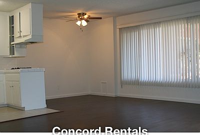 4th image of 15540 Moorpark St APT 6