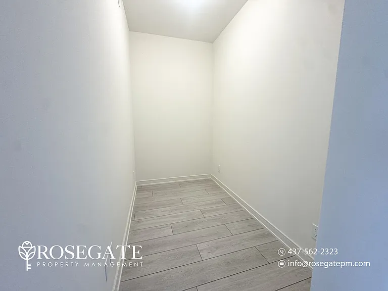 8020 Derry Rd W #2405 — Photo 7