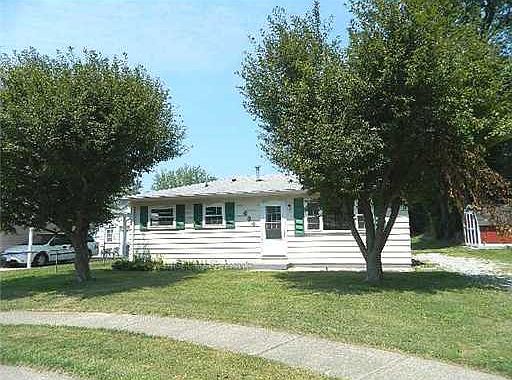 1st image of 634 Ardiss Pl