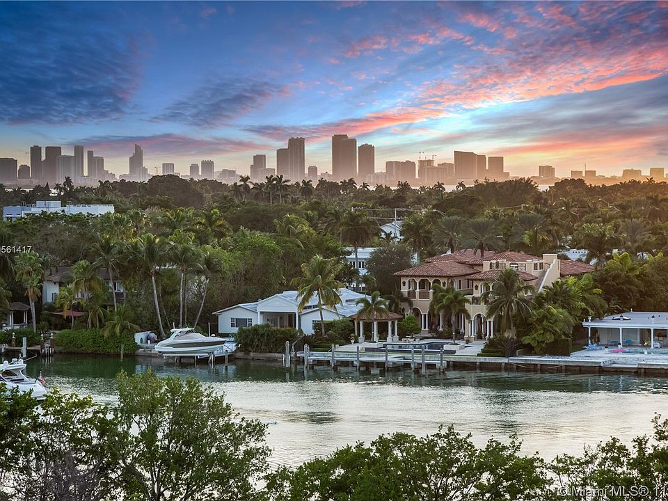 1st image of 6422 Collins Ave APT 704