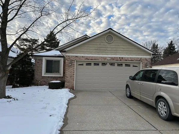 308 Mae Ct, Romeo, MI 48065