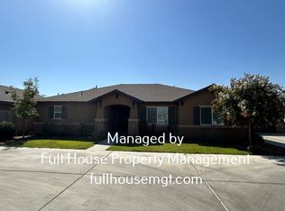 887 N Creekview St, Porterville, CA