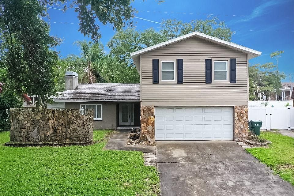 1st image of 1137 Breeze Dr