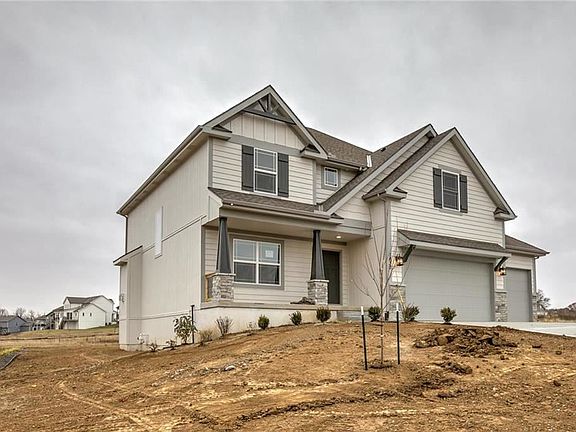 2nd image of 1830 Red Orchard Dr