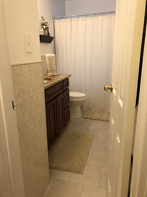 44 Ralph Ave — Photo 4