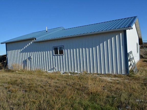 3rd image of 199 W Us Highway 212