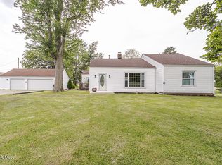 16537 Wapakoneta Rd, Grand Rapids, OH 43522
