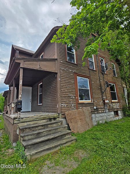 2nd image of 12-14 Lincoln Street