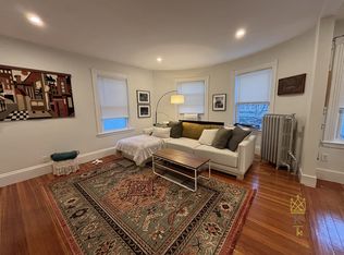 21 Osborne Rd #2, Brookline, MA 02446