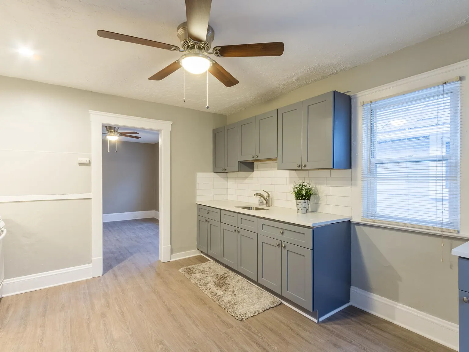 1 bed, 760 sqft, $950 — Photo 2
