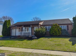 205 Rose Ln, Reading, PA 19606