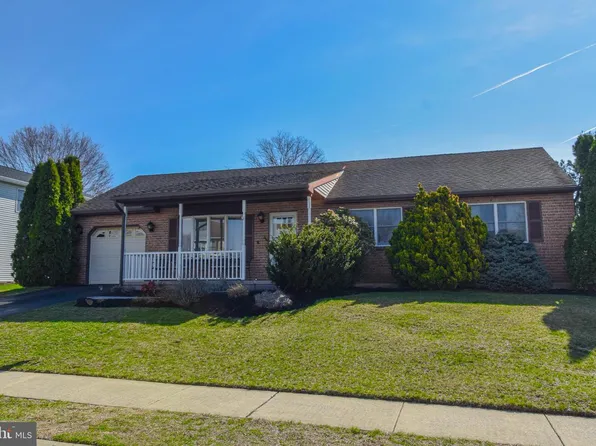 205 Rose Ln, Reading, PA 19606