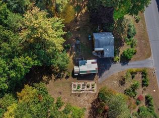 75 Dell St, Turners Falls, MA 01376