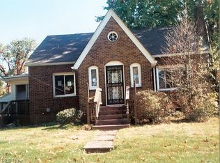 2459 7th St SW, Akron, OH 44314