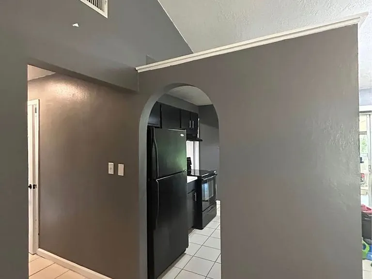 336 Riviera Dr #100 — Photo 5