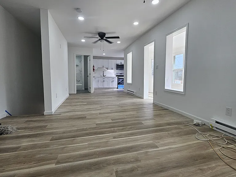 361 Jefferson Ave #2 — Photo 5