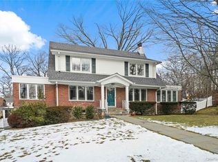 425 Washington Avenue, Pelham, NY 10803