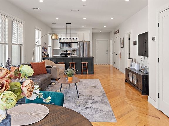 2nd image of 108 Mount Pleasant Ave #4