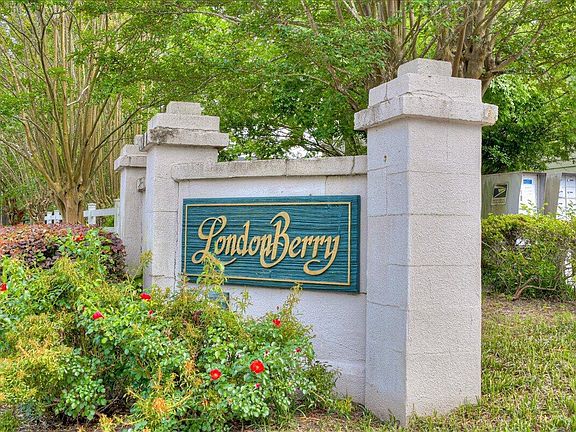 4th image of 23 Londonberry Ln