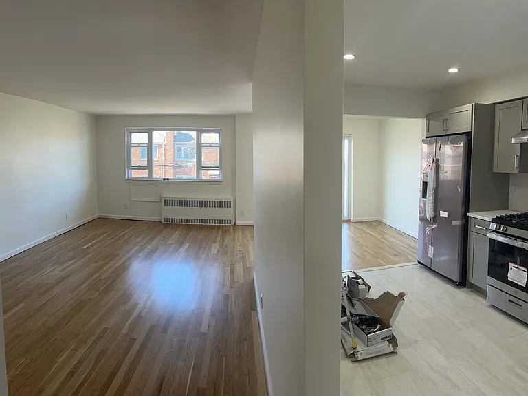 5811 83rd St — Photo 5