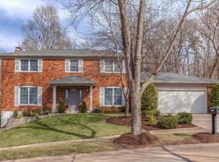 13149 Huntercreek Ridge Rd, Saint Louis, MO 63131