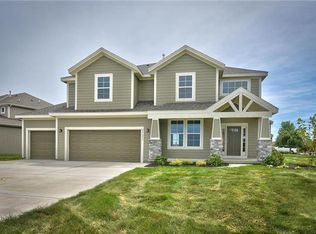 23631 W 51st Ter, Shawnee, KS 66226