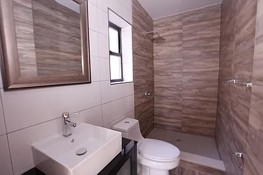 Rented by Real Team Brokerage