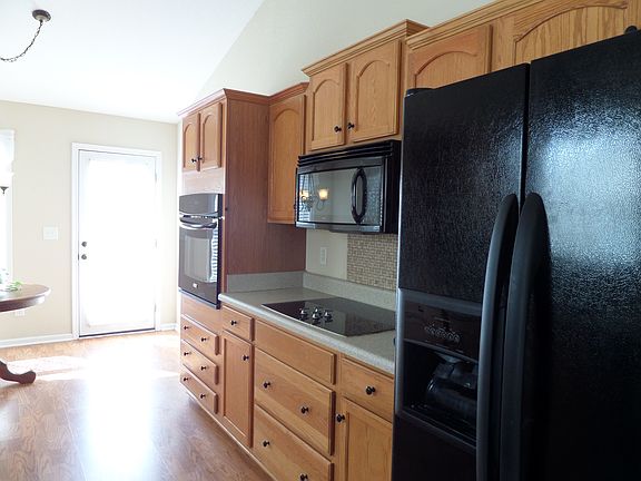5th image of 1635 Clemmon Sanders Cir